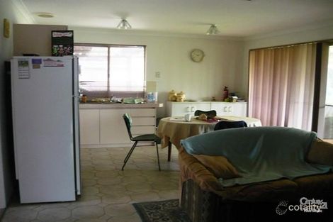 Property photo of 10 Signet Court Wannanup WA 6210