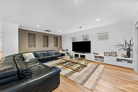 Property photo of 7 Oconnell Street Berwick VIC 3806