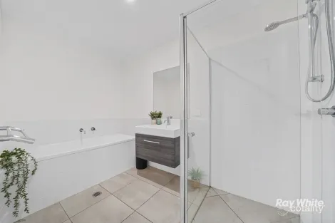 Property photo of 5 Seidler Street Logan Reserve QLD 4133