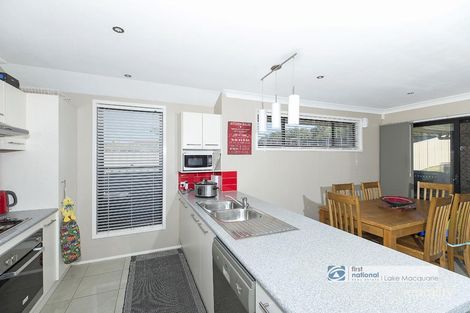 Property photo of 5 Devonshire Street Cameron Park NSW 2285