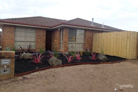 1/5 Princess Maria Pl, Hampton Park, VIC 3976