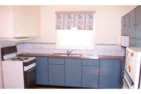 Property photo of 19 Collins Street Geelong West VIC 3218