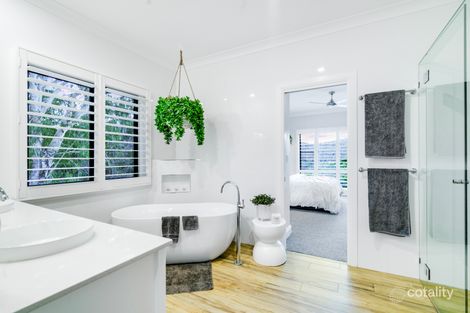 Property photo of 405 Bonogin Road Bonogin QLD 4213