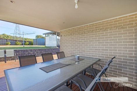 Property photo of 5 Devonshire Street Cameron Park NSW 2285