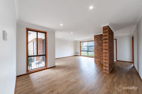 Property photo of 4 Namoi Close Bateau Bay NSW 2261