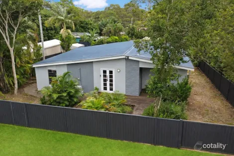 23 Scotts Rd, Macleay Island, QLD 4184