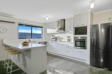 Property photo of 26 Potoroo Place Burnside QLD 4560