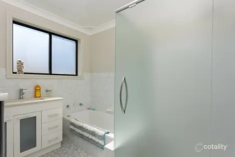 Property photo of 6 Banksia Close Manning Point NSW 2430