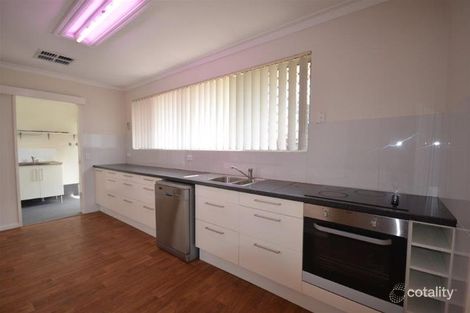 Property photo of 2 Seahaven Street Safety Bay WA 6169