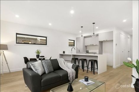Property photo of 2/42 Graham Street Newport VIC 3015