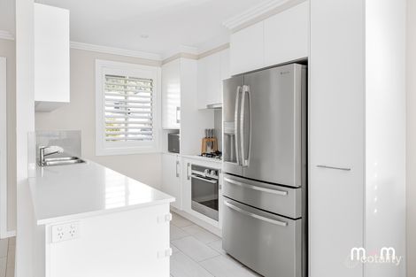 Property photo of 71 Wallbank Way Bulli NSW 2516