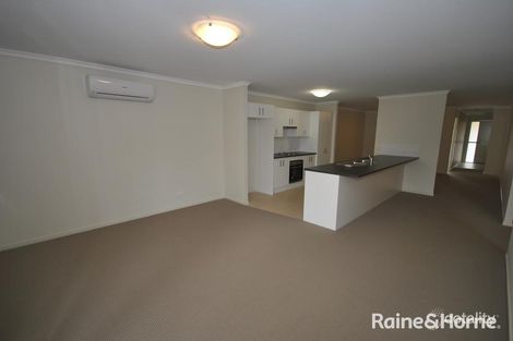Property photo of 5 Flannelflower Avenue West Nowra NSW 2541