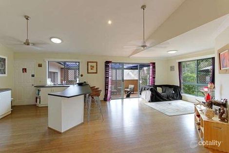 Property photo of 7 Jackwood Court Suffolk Park NSW 2481