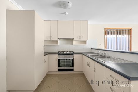 Property photo of 18 Greys Court Oakden SA 5086