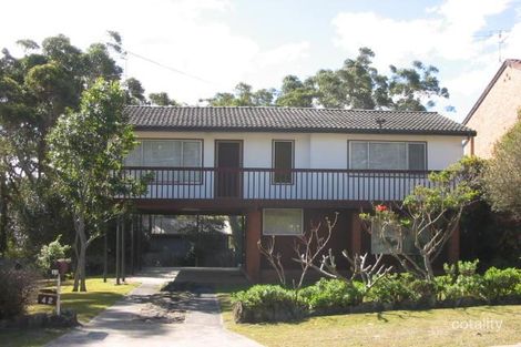 42 Keats Ave, Bateau Bay, NSW 2261