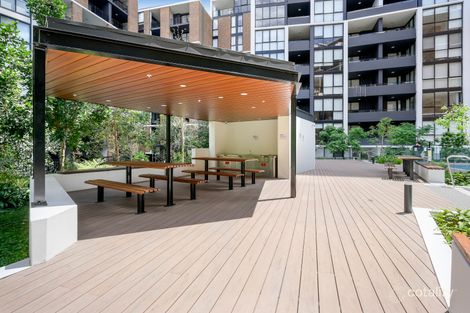 Property photo of 330/3 Maple Tree Road Westmead NSW 2145