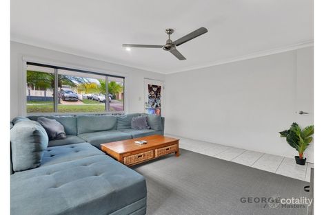 Property photo of 4 Wren Close Forest Lake QLD 4078