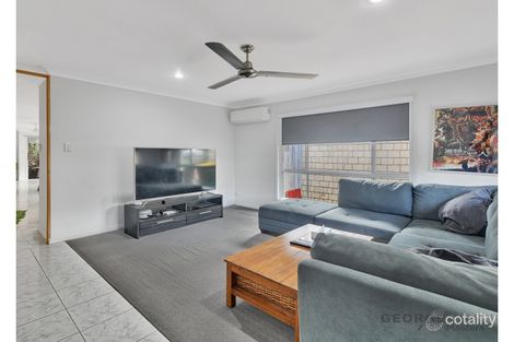 Property photo of 4 Wren Close Forest Lake QLD 4078
