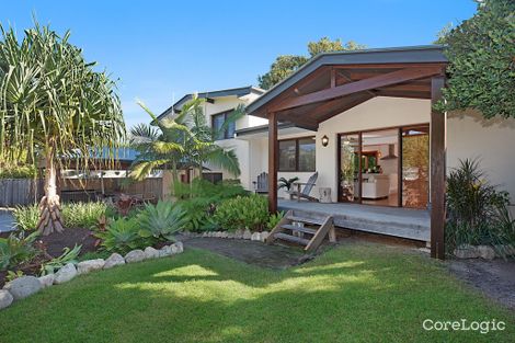 Property photo of 14 Gladstone Parade Moffat Beach QLD 4551