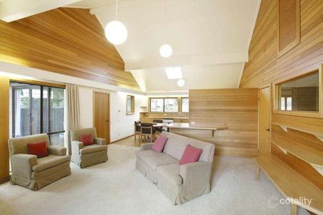 Property photo of 2/6 Cooloongatta Road Camberwell VIC 3124