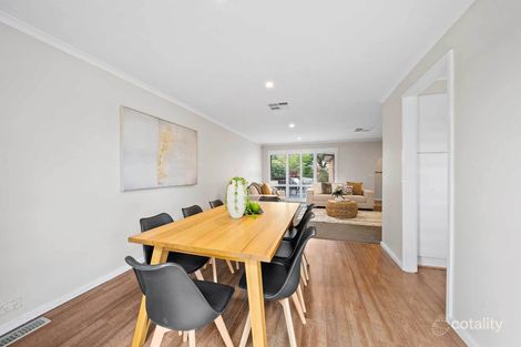 Property photo of 25 Cruikshank Street Wanniassa ACT 2903