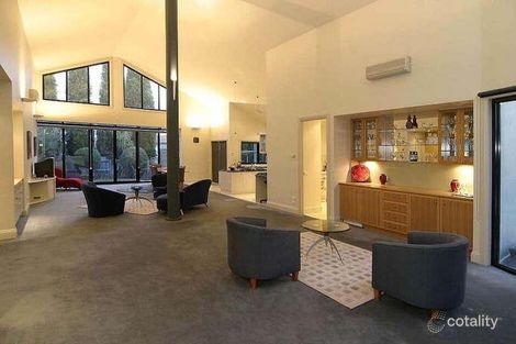 Property photo of 4 Jade Court Wantirna South VIC 3152