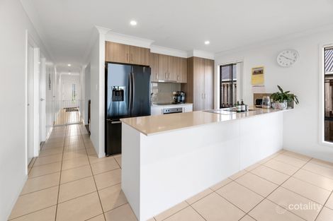 Property photo of 12 Hanlin Way Pimpama QLD 4209