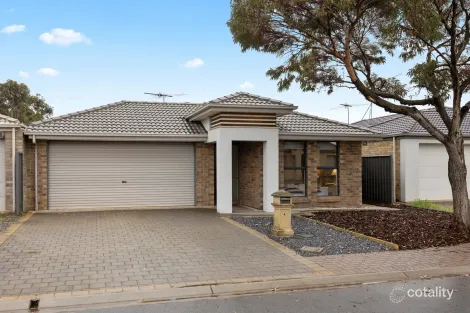 4 Melaleuca St, Munno Para West, SA 5115