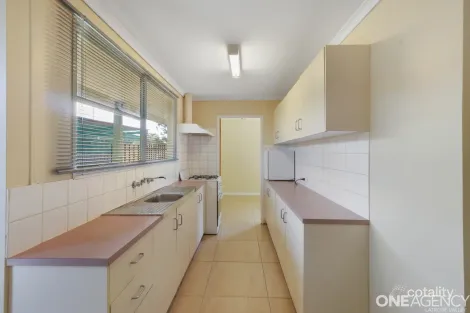 Property photo of 17 Taylor Crescent Traralgon VIC 3844