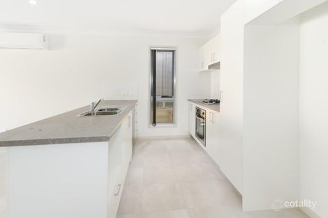 Property photo of 116 Holdsworth Drive Mount Annan NSW 2567