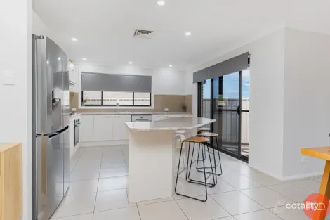 Property photo of 5 Jory Crescent Raworth NSW 2321