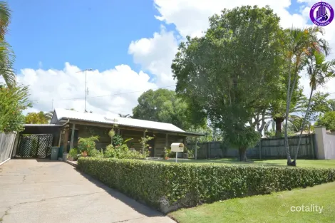 158 Bamboo Ave, Benowa, QLD 4217