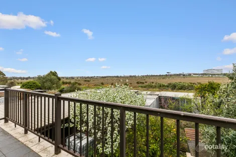 Property photo of 30 Crellin Avenue South Altona Meadows VIC 3028