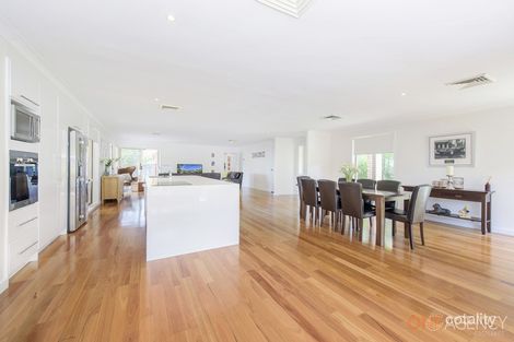 Property photo of 11 Cinnabar Close Caves Beach NSW 2281