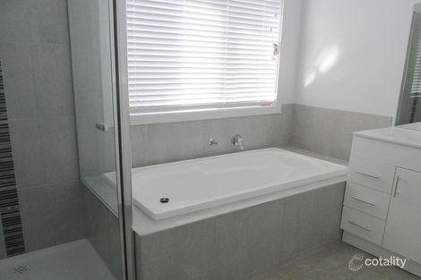Property photo of 8B Houlahan Street Flora Hill VIC 3550