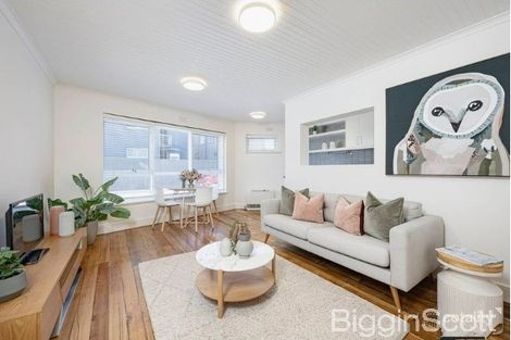 Property photo of 4/318 Beaconsfield Parade St Kilda West VIC 3182