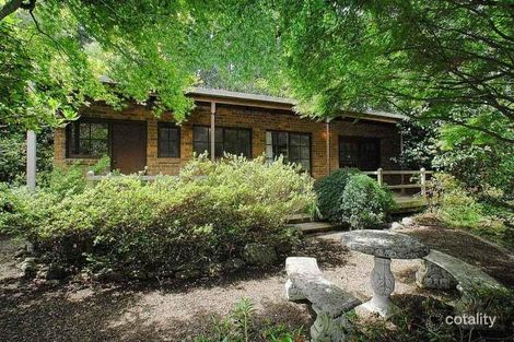 Property photo of 1 Ida Grove Olinda VIC 3788