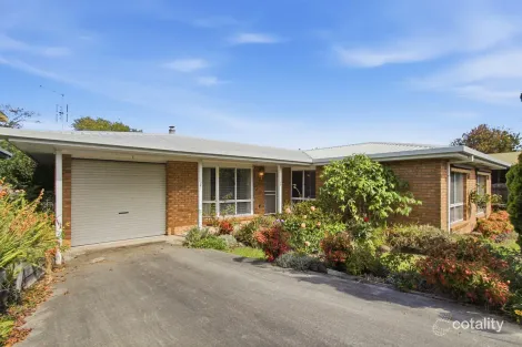 6 Clematis Ct, Lakes Entrance, VIC 3909