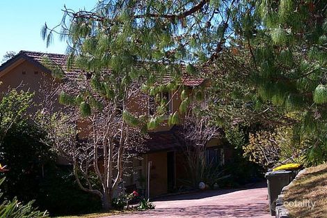 3 Rembrandt Dr, Middle Cove, NSW 2068