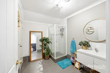Property photo of 12 Britannia Heights Australind WA 6233