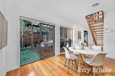 Property photo of 1/33 Jordan Grove Glen Waverley VIC 3150