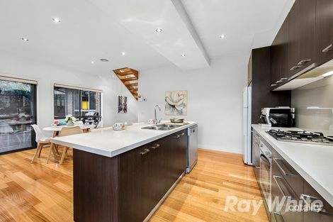 Property photo of 1/33 Jordan Grove Glen Waverley VIC 3150