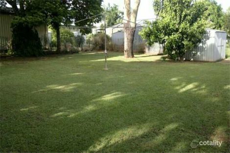 Property photo of 30 Leslie Drive Moranbah QLD 4744