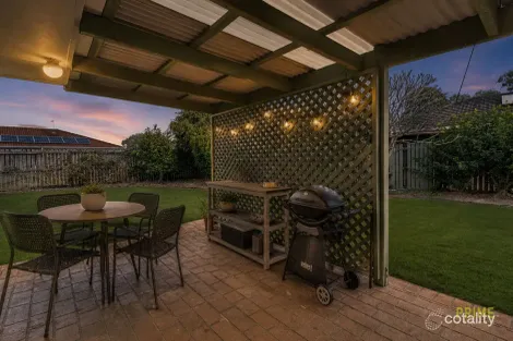 Property photo of 5 Magpie Court Eli Waters QLD 4655