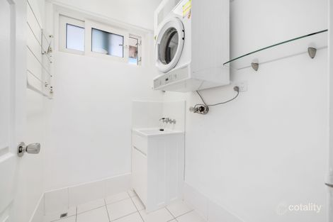 Property photo of 16/51 Marine Parade Redcliffe QLD 4020