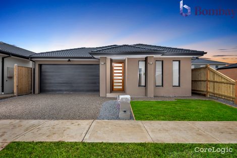 Property photo of 15 Hixon Way Mickleham VIC 3064