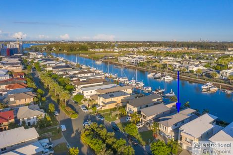 Property photo of 68 Harbour Rise Hope Island QLD 4212