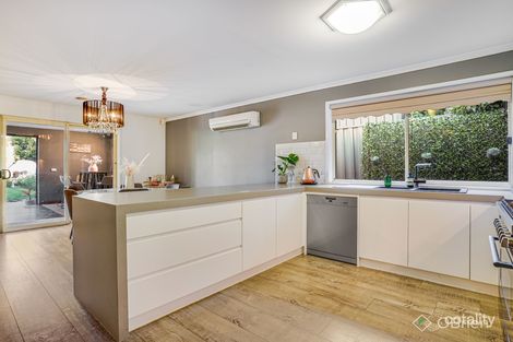 Property photo of 51 Klippel Way Caroline Springs VIC 3023