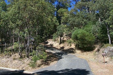 58 John St, Gooseberry Hill, WA 6076