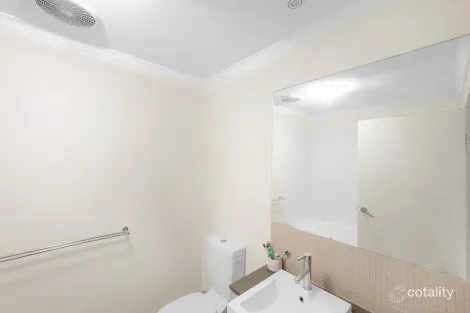 Property photo of 16/2 Ringuet Close Glen Eden QLD 4680